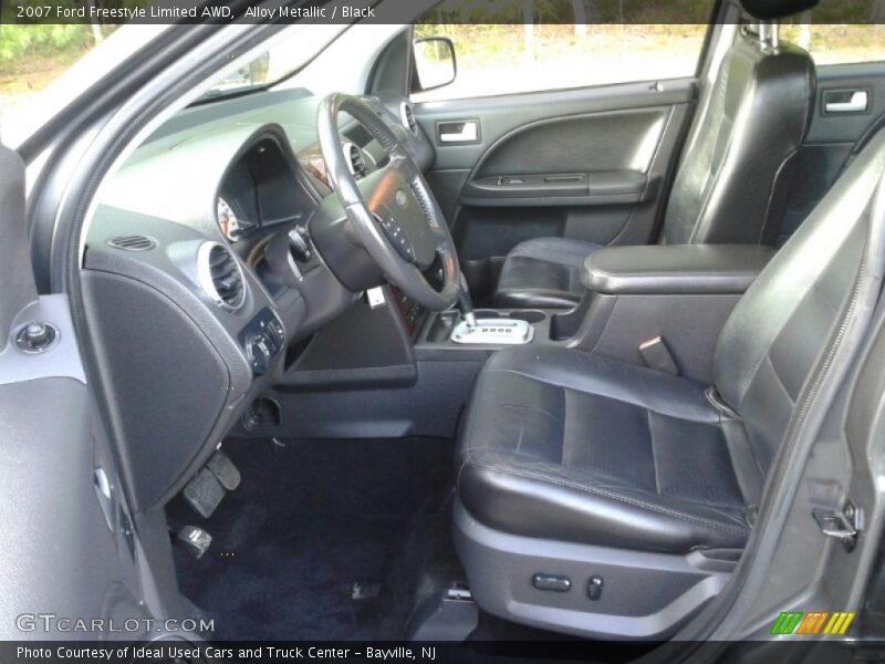 Alloy Metallic / Black 2007 Ford Freestyle Limited AWD