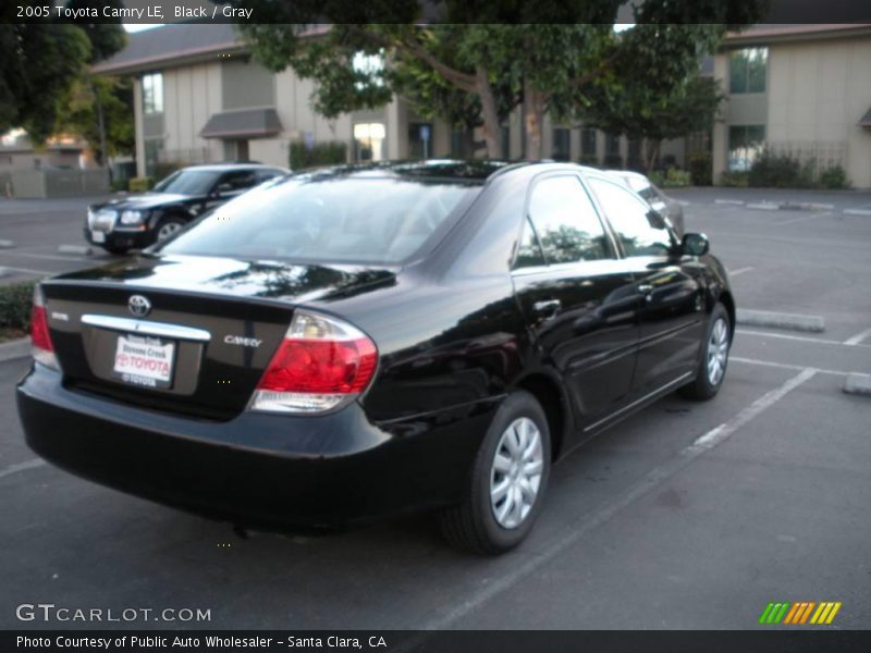 Black / Gray 2005 Toyota Camry LE