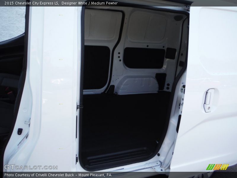 Designer White / Medium Pewter 2015 Chevrolet City Express LS