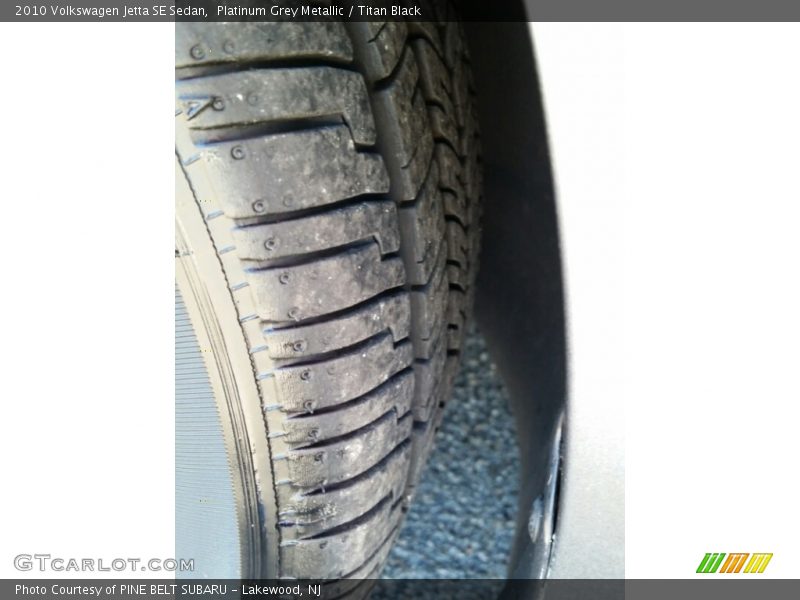 Platinum Grey Metallic / Titan Black 2010 Volkswagen Jetta SE Sedan
