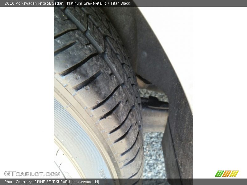 Platinum Grey Metallic / Titan Black 2010 Volkswagen Jetta SE Sedan