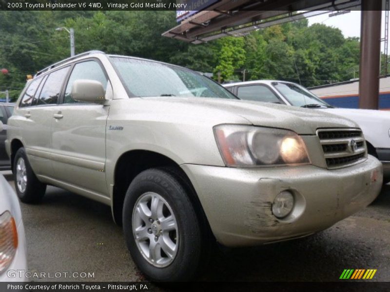Vintage Gold Metallic / Ivory 2003 Toyota Highlander V6 4WD