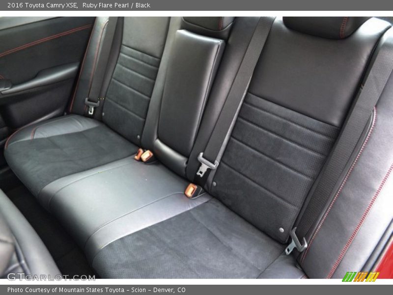 Ruby Flare Pearl / Black 2016 Toyota Camry XSE