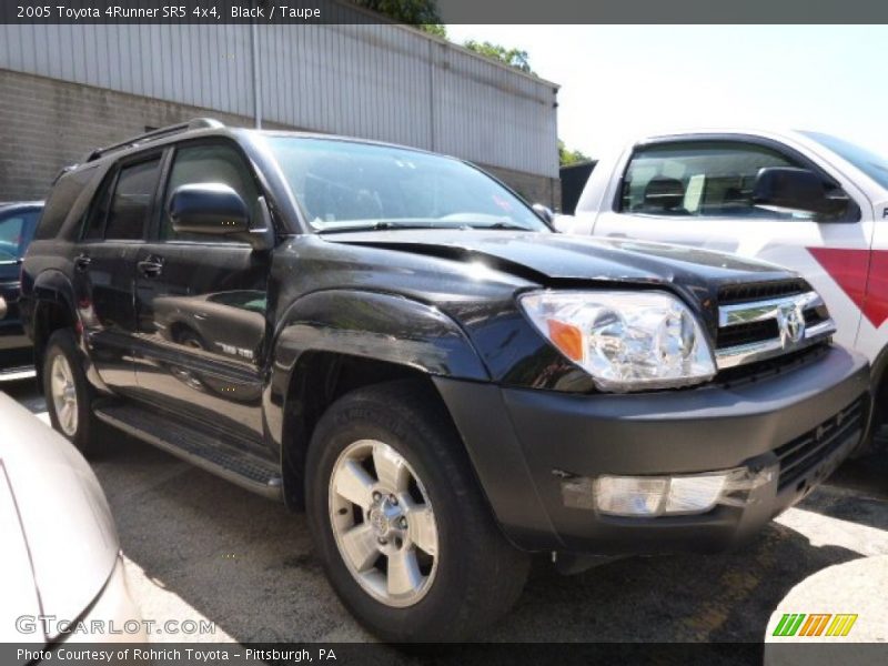 Black / Taupe 2005 Toyota 4Runner SR5 4x4