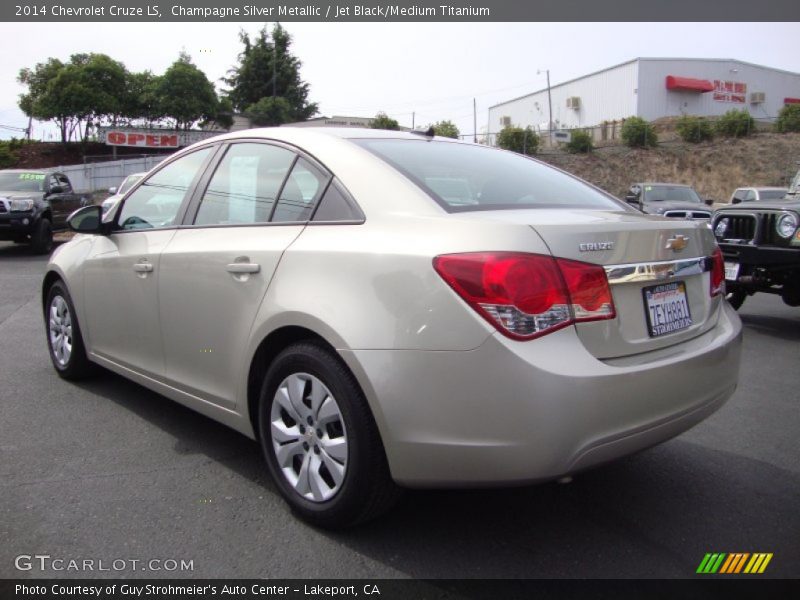 Champagne Silver Metallic / Jet Black/Medium Titanium 2014 Chevrolet Cruze LS