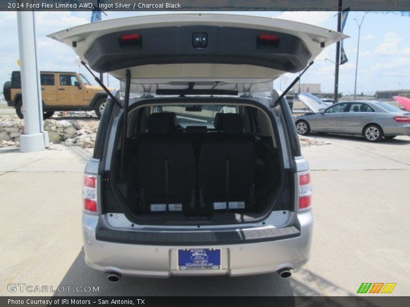 Ingot Silver / Charcoal Black 2014 Ford Flex Limited AWD