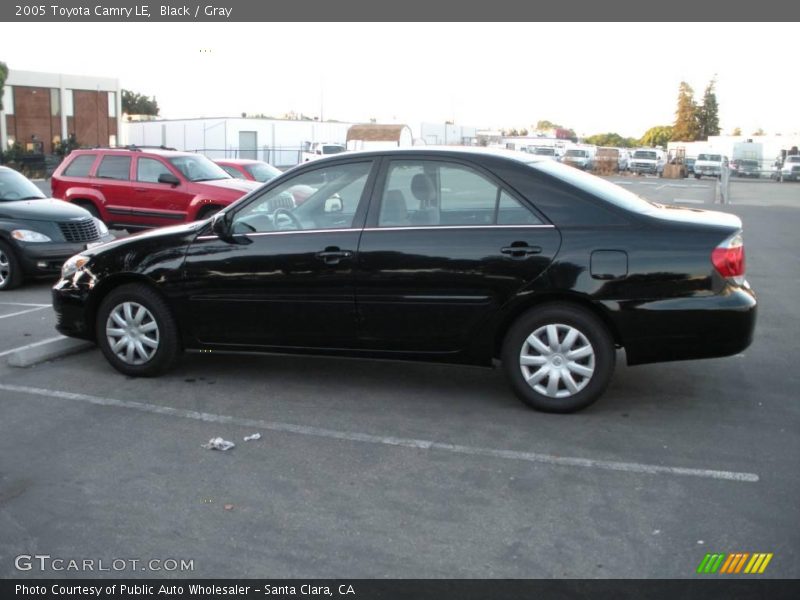 Black / Gray 2005 Toyota Camry LE