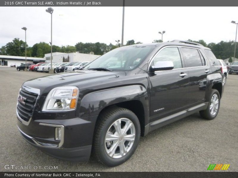 Front 3/4 View of 2016 Terrain SLE AWD