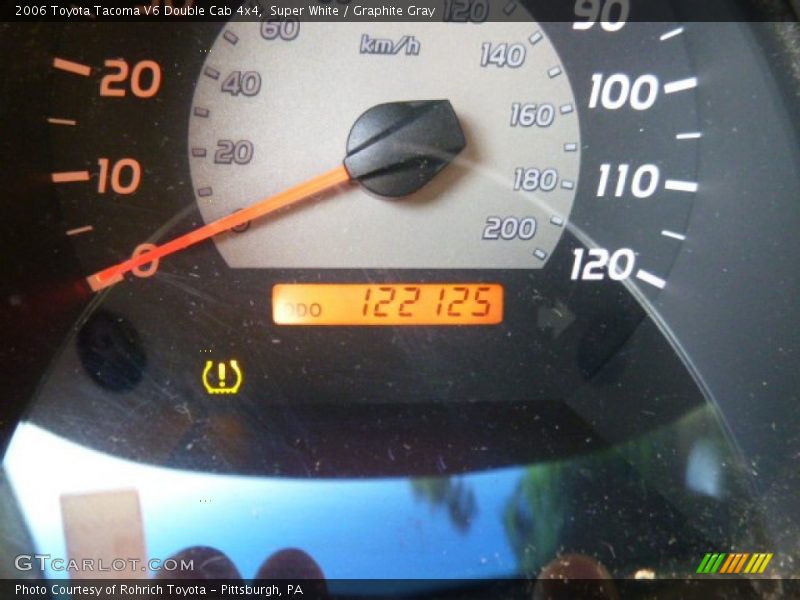 Super White / Graphite Gray 2006 Toyota Tacoma V6 Double Cab 4x4