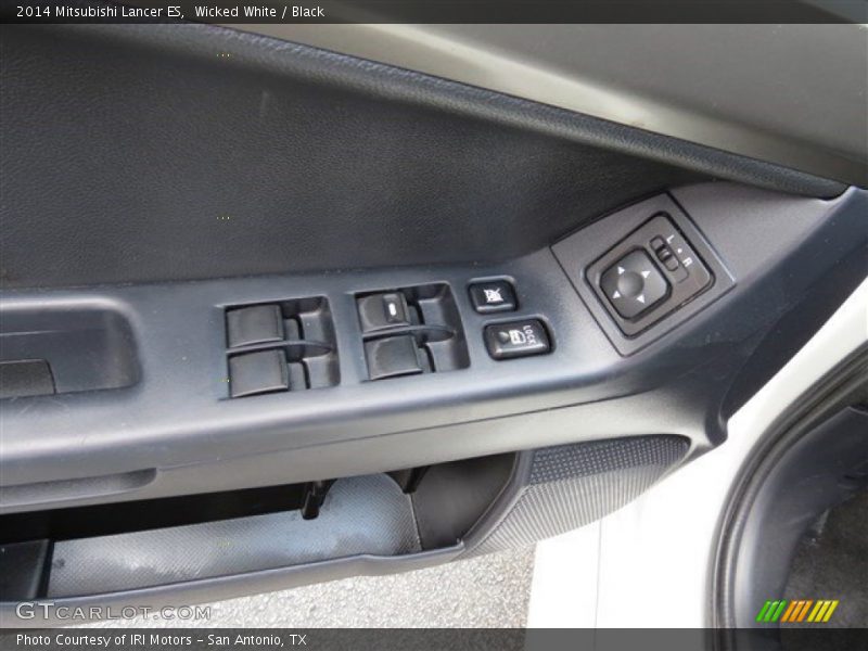 Wicked White / Black 2014 Mitsubishi Lancer ES