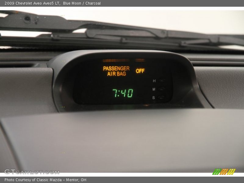 Blue Moon / Charcoal 2009 Chevrolet Aveo Aveo5 LT
