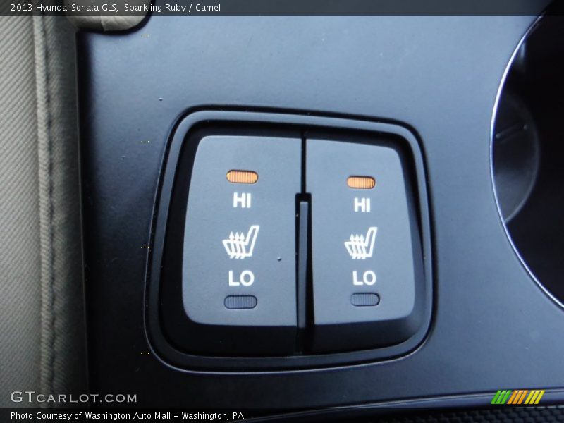 Sparkling Ruby / Camel 2013 Hyundai Sonata GLS