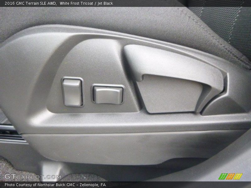 White Frost Tricoat / Jet Black 2016 GMC Terrain SLE AWD