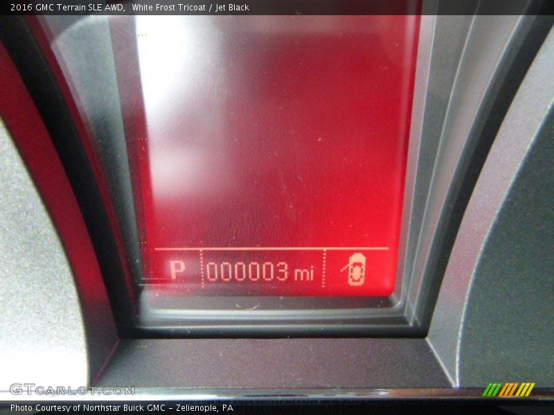 White Frost Tricoat / Jet Black 2016 GMC Terrain SLE AWD