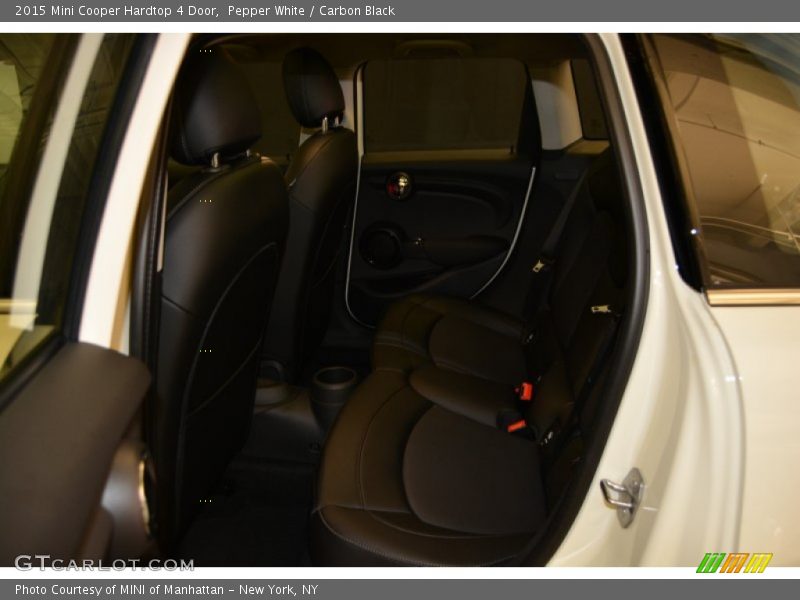 Pepper White / Carbon Black 2015 Mini Cooper Hardtop 4 Door