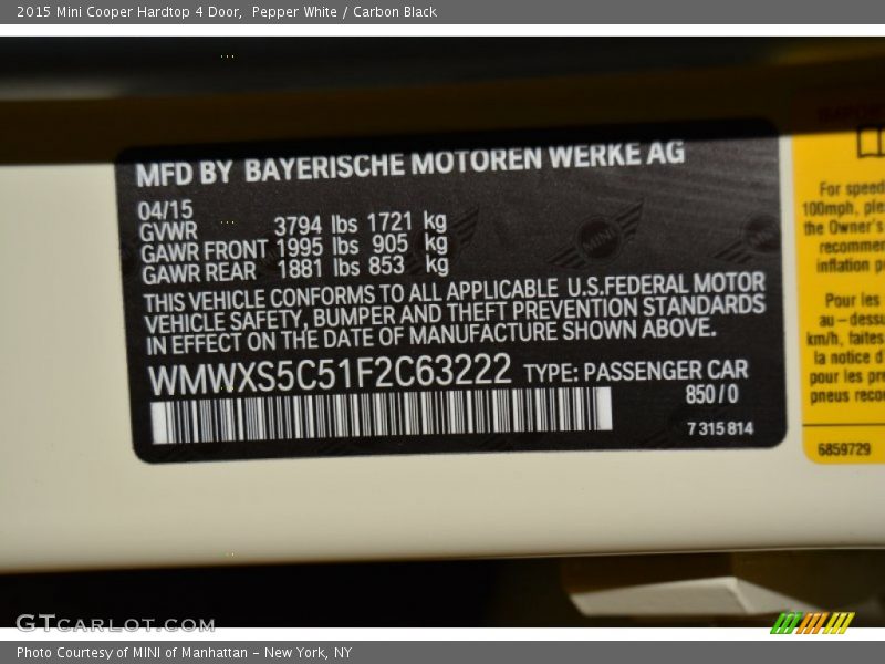 Pepper White / Carbon Black 2015 Mini Cooper Hardtop 4 Door