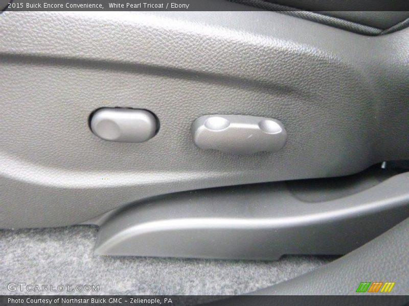 White Pearl Tricoat / Ebony 2015 Buick Encore Convenience