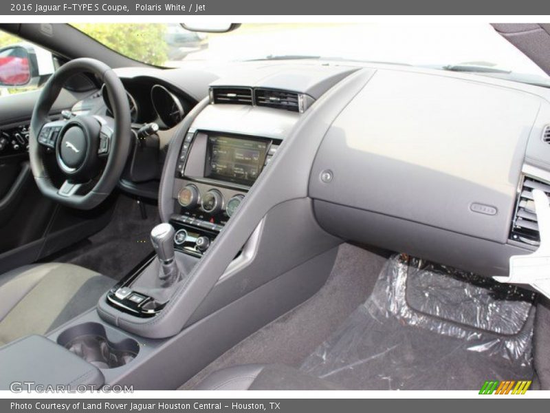Polaris White / Jet 2016 Jaguar F-TYPE S Coupe