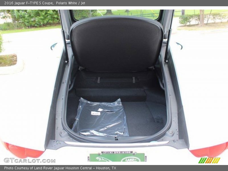 Polaris White / Jet 2016 Jaguar F-TYPE S Coupe