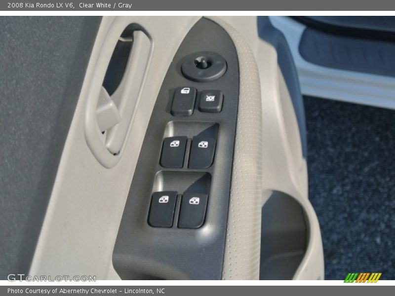 Clear White / Gray 2008 Kia Rondo LX V6