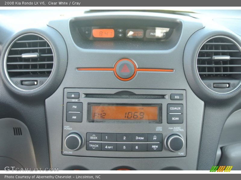 Clear White / Gray 2008 Kia Rondo LX V6