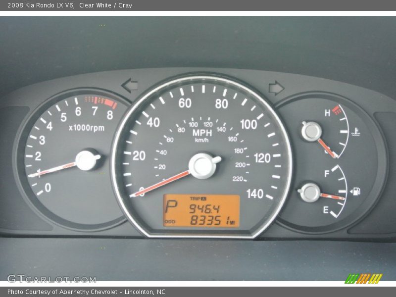 Clear White / Gray 2008 Kia Rondo LX V6