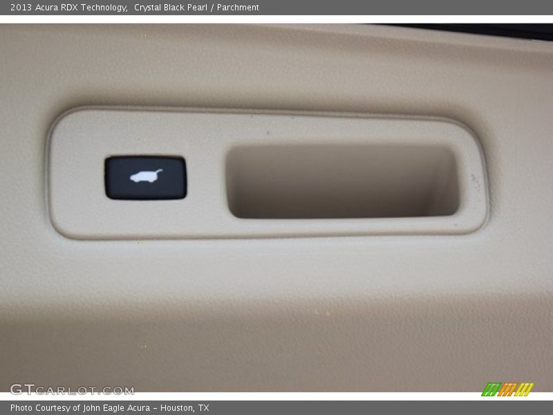 Crystal Black Pearl / Parchment 2013 Acura RDX Technology