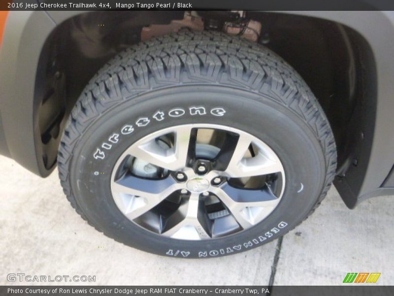 Mango Tango Pearl / Black 2016 Jeep Cherokee Trailhawk 4x4