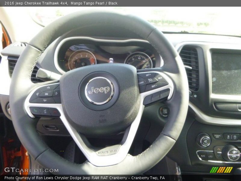 Mango Tango Pearl / Black 2016 Jeep Cherokee Trailhawk 4x4