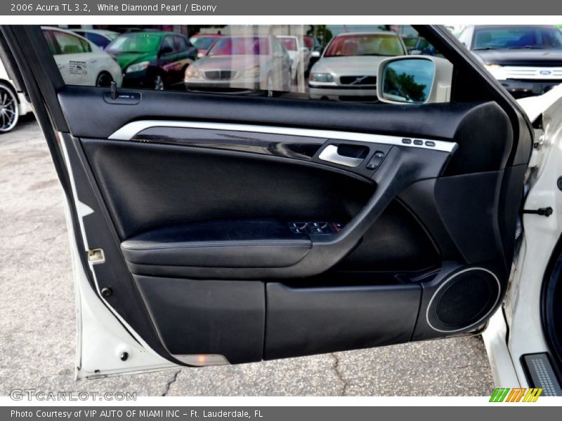 White Diamond Pearl / Ebony 2006 Acura TL 3.2