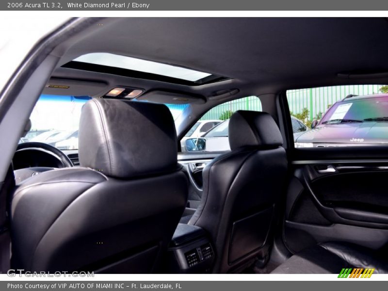 White Diamond Pearl / Ebony 2006 Acura TL 3.2