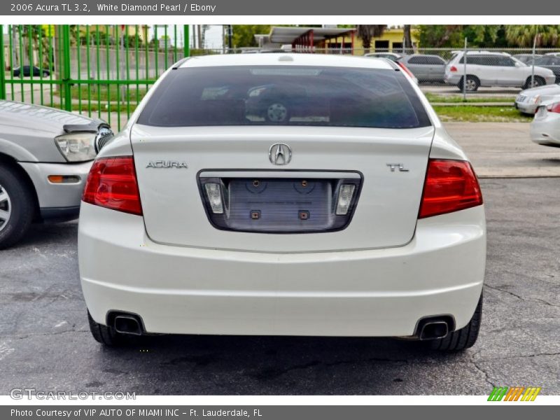White Diamond Pearl / Ebony 2006 Acura TL 3.2