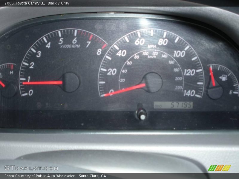 Black / Gray 2005 Toyota Camry LE