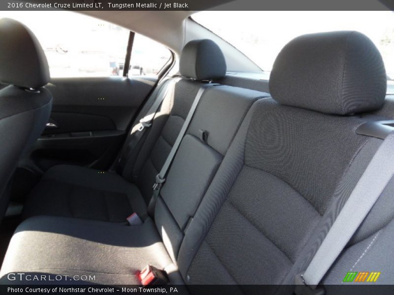 Tungsten Metallic / Jet Black 2016 Chevrolet Cruze Limited LT