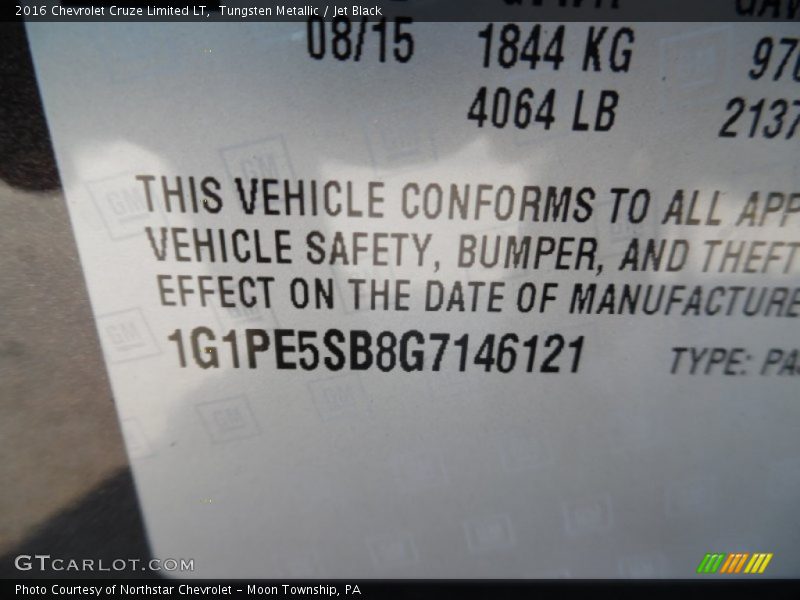 Tungsten Metallic / Jet Black 2016 Chevrolet Cruze Limited LT