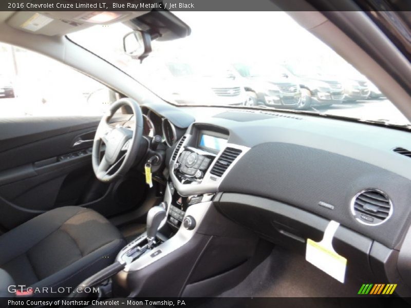 Blue Ray Metallic / Jet Black 2016 Chevrolet Cruze Limited LT