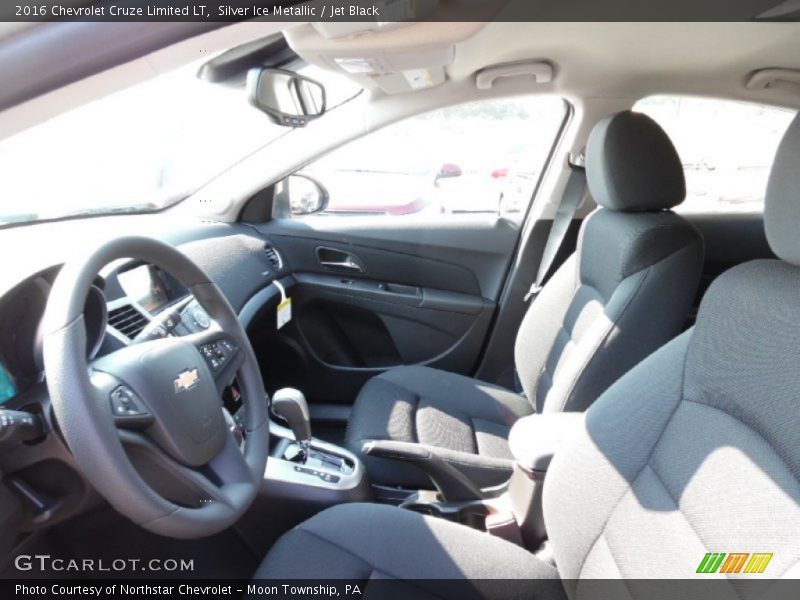 Silver Ice Metallic / Jet Black 2016 Chevrolet Cruze Limited LT