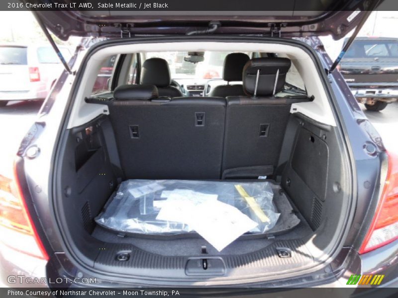 Sable Metallic / Jet Black 2016 Chevrolet Trax LT AWD