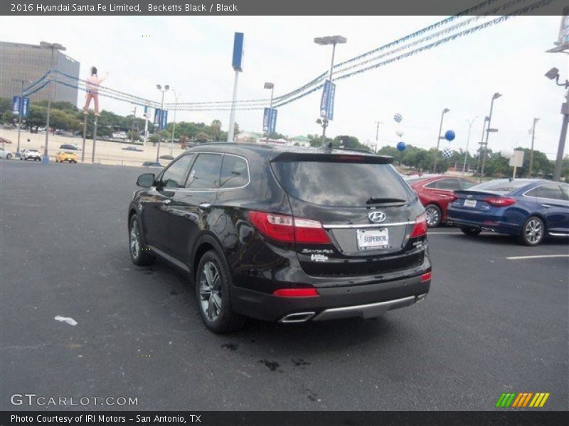 Becketts Black / Black 2016 Hyundai Santa Fe Limited