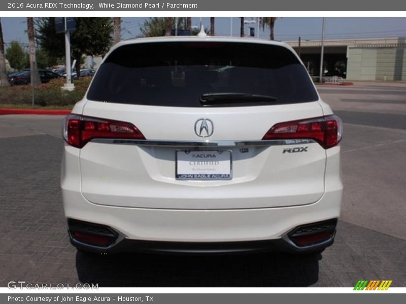 White Diamond Pearl / Parchment 2016 Acura RDX Technology