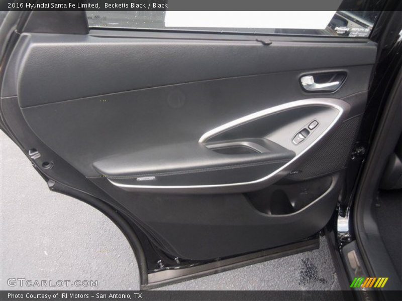 Becketts Black / Black 2016 Hyundai Santa Fe Limited