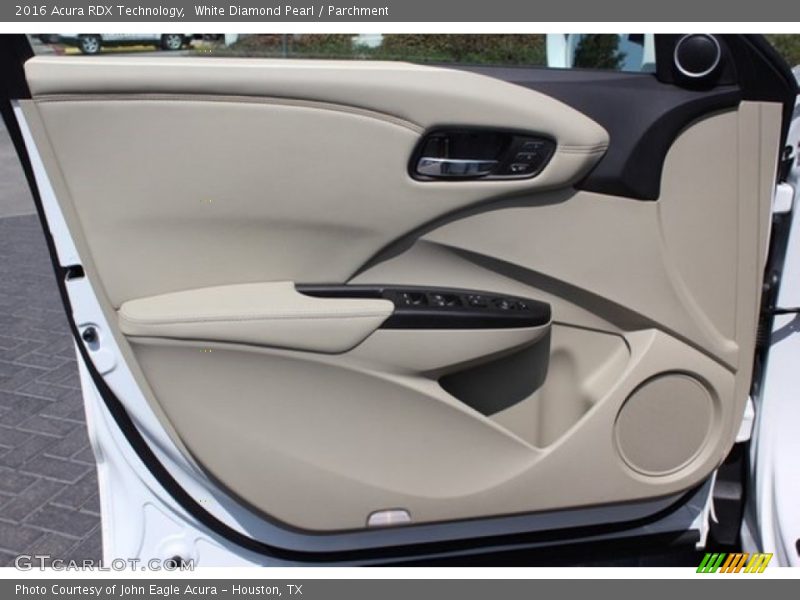 White Diamond Pearl / Parchment 2016 Acura RDX Technology
