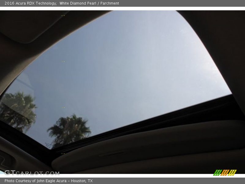White Diamond Pearl / Parchment 2016 Acura RDX Technology