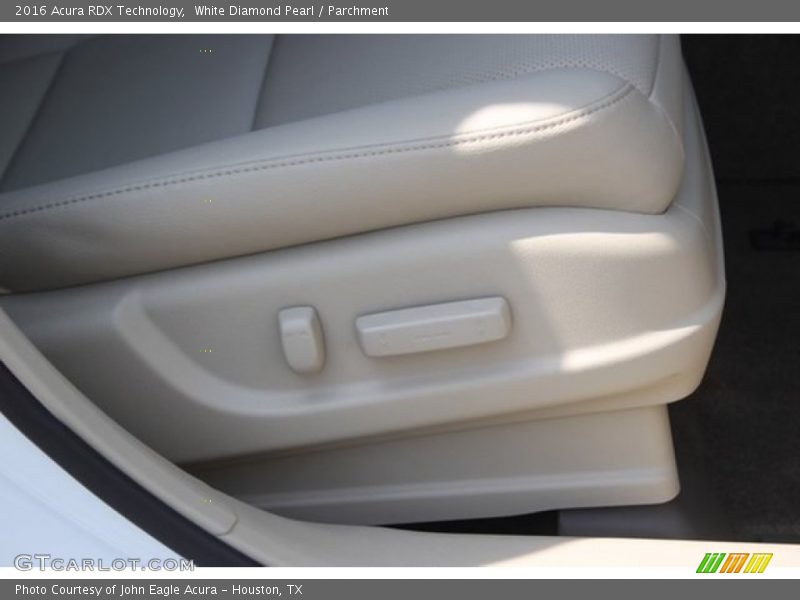 White Diamond Pearl / Parchment 2016 Acura RDX Technology