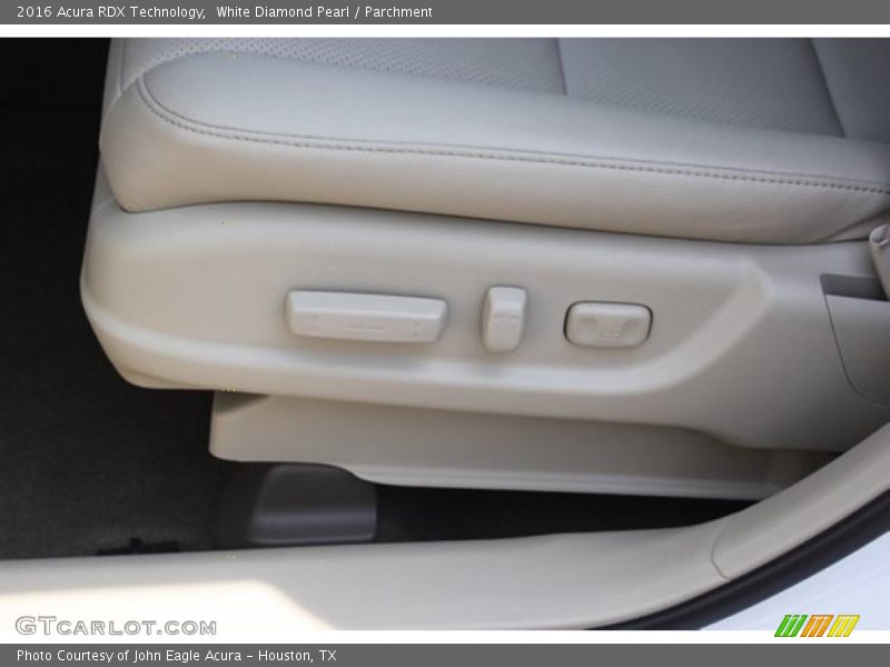 White Diamond Pearl / Parchment 2016 Acura RDX Technology