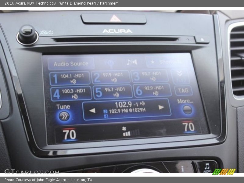 White Diamond Pearl / Parchment 2016 Acura RDX Technology