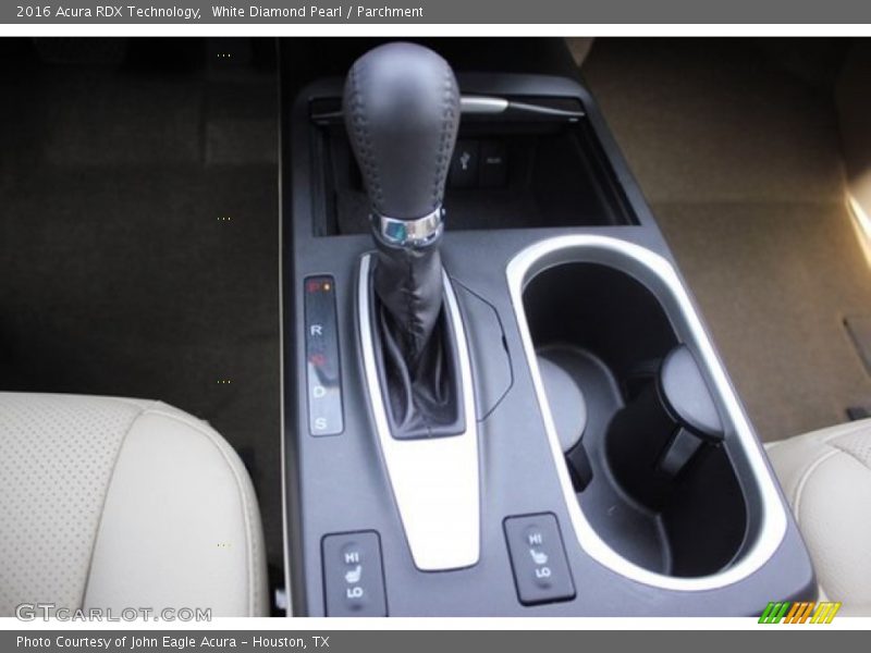 White Diamond Pearl / Parchment 2016 Acura RDX Technology