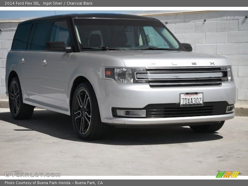 Ingot Silver / Charcoal Black 2014 Ford Flex SEL
