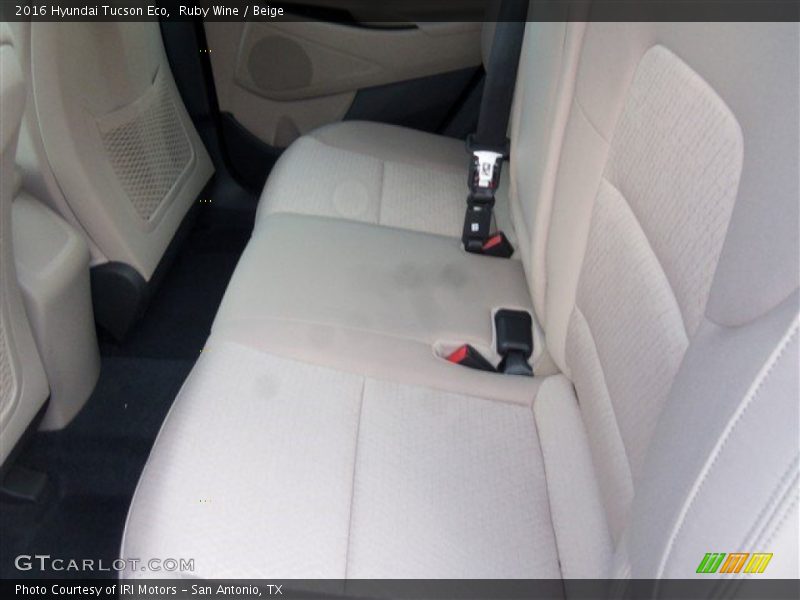 Ruby Wine / Beige 2016 Hyundai Tucson Eco