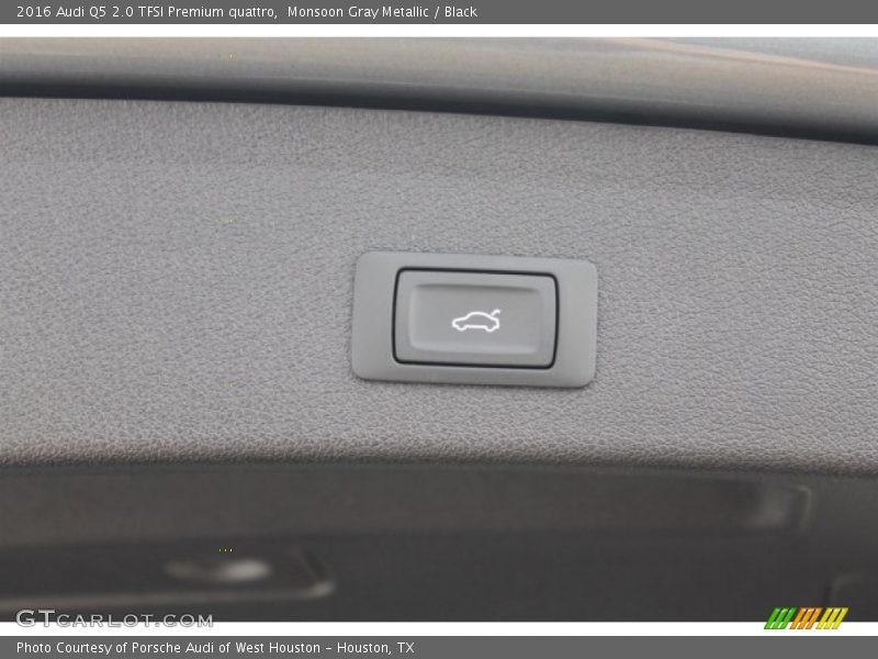 Monsoon Gray Metallic / Black 2016 Audi Q5 2.0 TFSI Premium quattro
